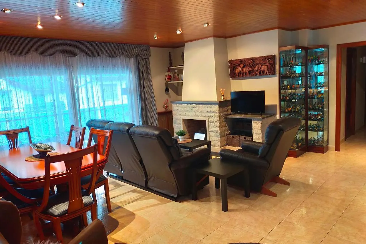 Apartamento Amplio Atico Con Terraza En Andorra Centro Les Escaldes 0*,  Andorra